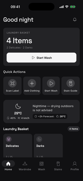 The Laundry Master app's home screen in dark mode: a laundry basket with a Start Wash button, quick actions for scanning a label, adding clothing, starting a wash and opening the stain guide, and the current drying conditions